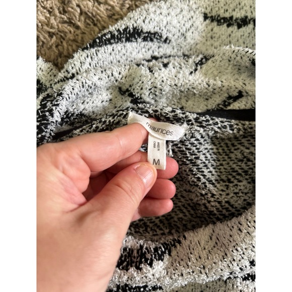 Maurices Zebra Mock Neck Sherpa Pullover Sweatshirt Size Medium - Picture 8 of 8